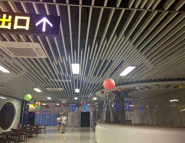 鑫北山鋁制方通-05